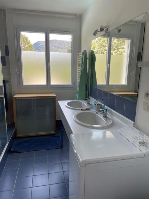 Chez Peggy & Victor - Appartement 4/5 Personnes Naves-Parmelan Luaran gambar